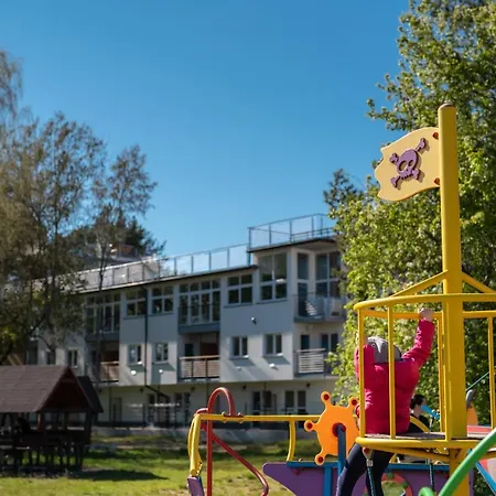 19b Blue Marine Basen Brodziki Plac Zabaw The Of Przy Plaz Poddąbie