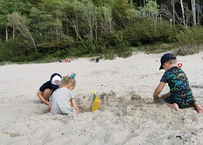 19b Blue Marine Basen Brodziki Plac Zabaw The Of Przy Plaz Daire *