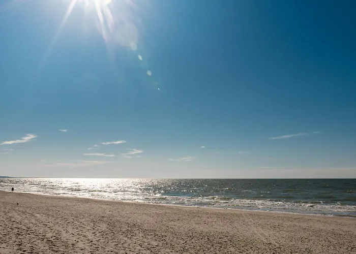 19b Blue Marine Basen Brodziki Plac Zabaw The Of Przy Plaz Poddąbie